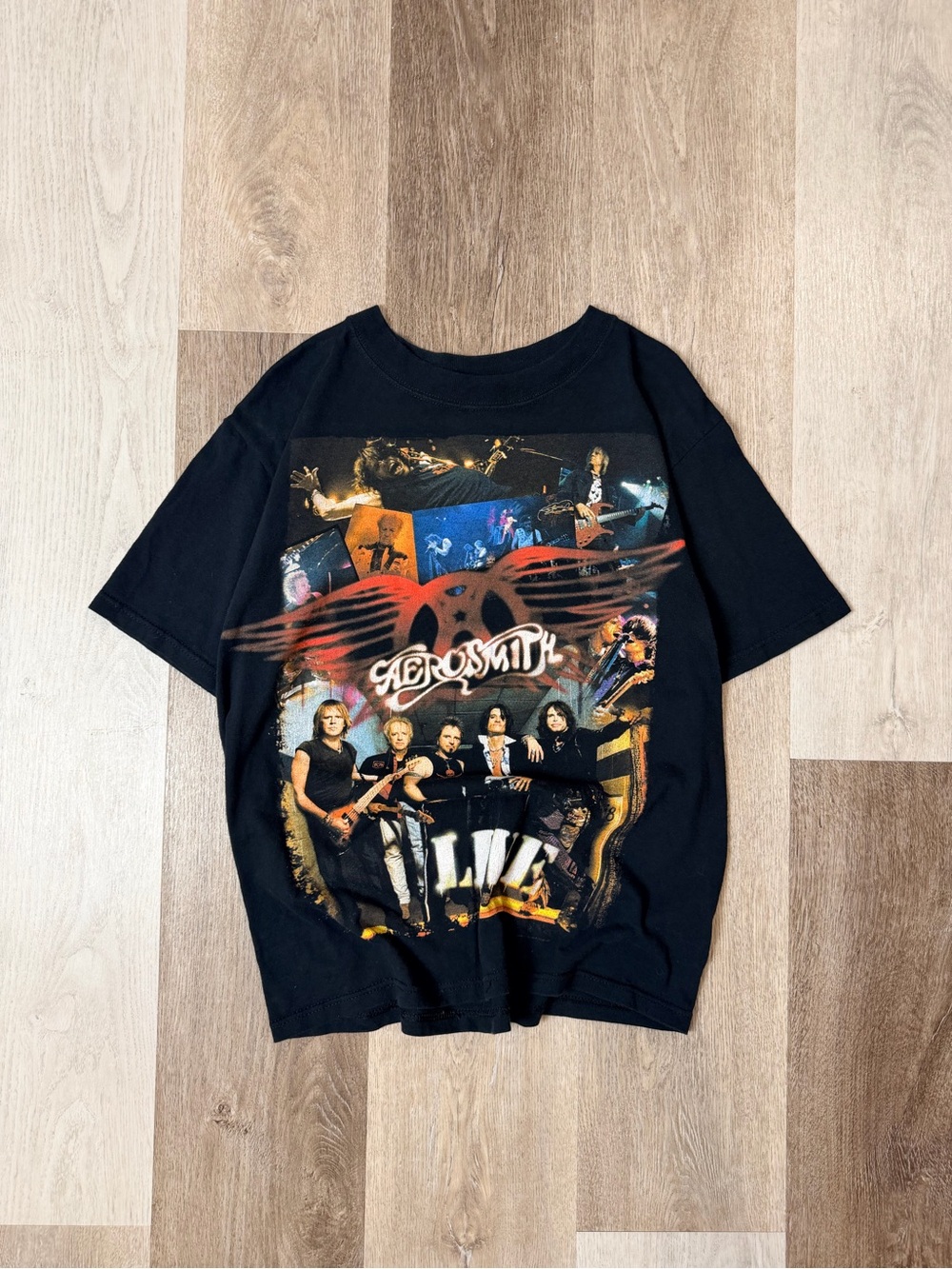 Vintage Y2K Aerosmith Rockin The Joint Tour Graphic Short Sleeve Tee